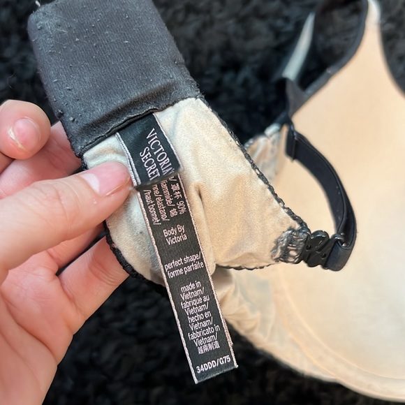 VICTORIA’S SECRET Perfect Shape Bra - Picture 9 of 9